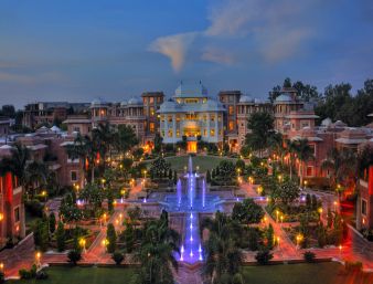 Wyndham Grand Agra  Hotel