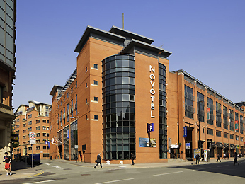 Novotel Manchester Centre Widok z zewnątrz