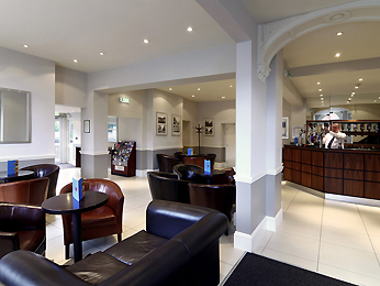 Mercure Wolverhampton Goldthorn Hotel LobbyView