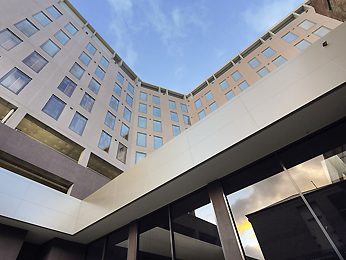 Mercure Hadleys Hobart Hotel