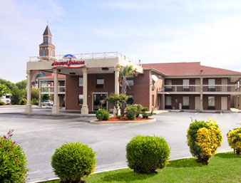 Howard Johnson Express Inn & Suites  Hotel