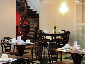 Mercure Apartments Porto Alegre Beverly Hills 餐饮设施