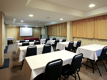 Mercure Apartments Porto Alegre Beverly Hills 会议厅