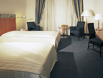 Novotel Dusseldorf Neuss Am Rosengarten