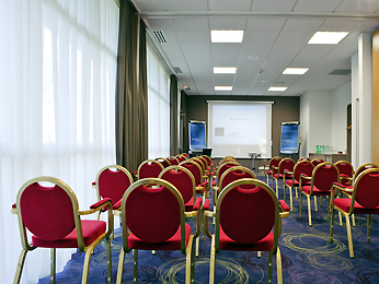 Novotel Nantes Centre Bord de Loire Kokoustila