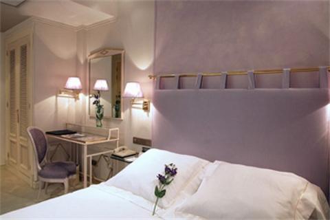 Room picture Mercure Madrid Santo Domingo Room picture