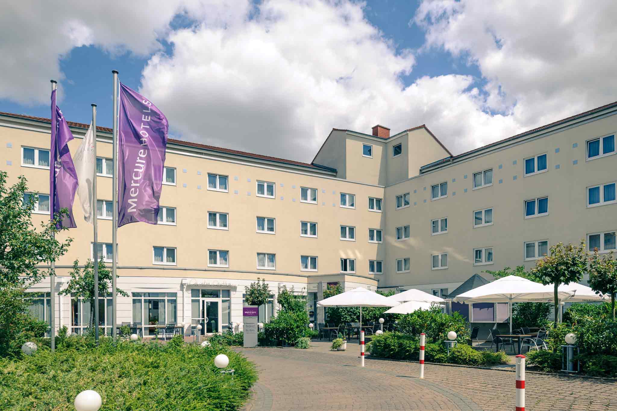 Mercure Hotel Wings Frankfurt Airport Park Sleep Fly www.hotel.de