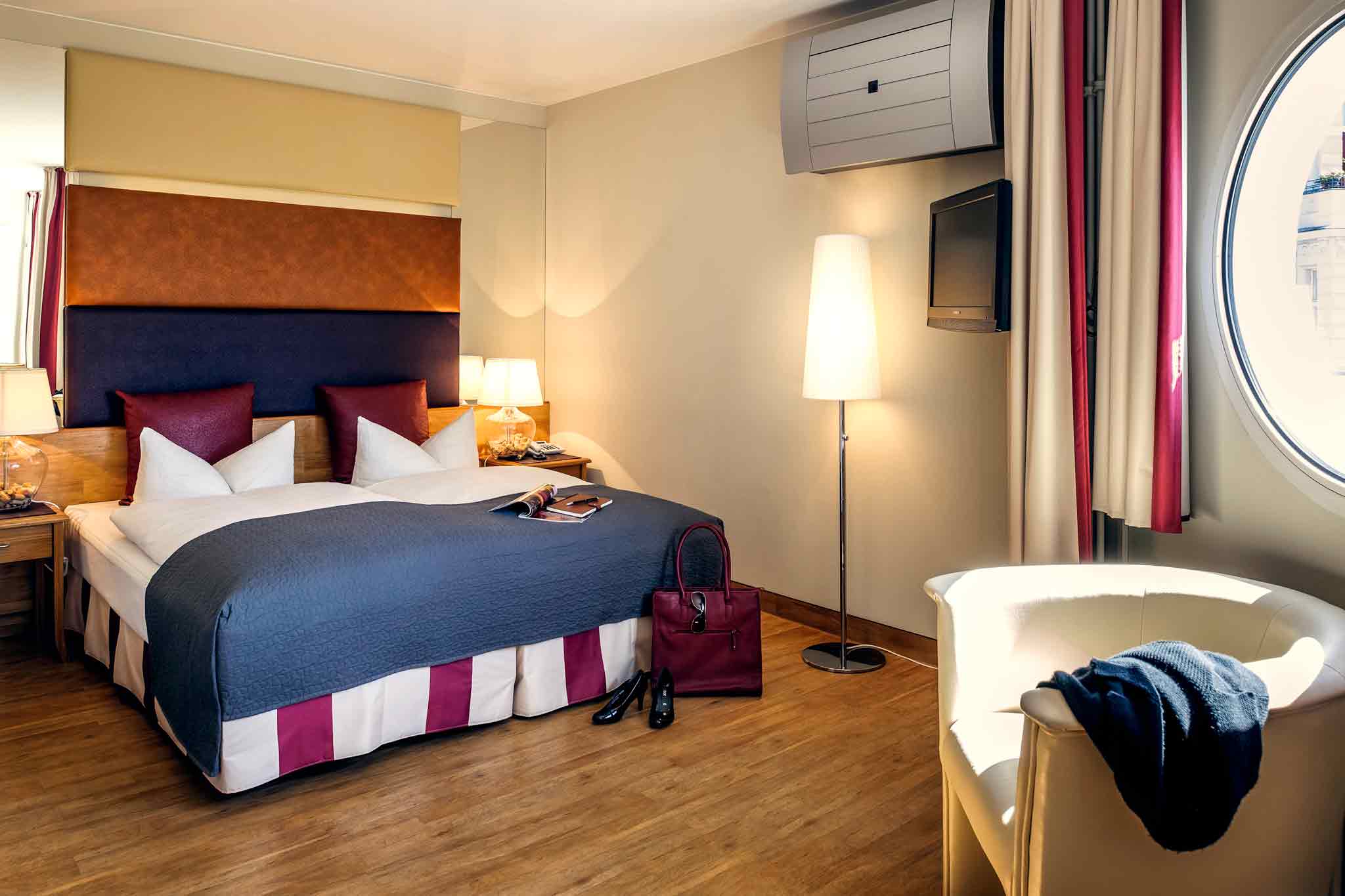 Hotel Mercure Berlin Zentrum (ex an der Urania) Guestroom 2