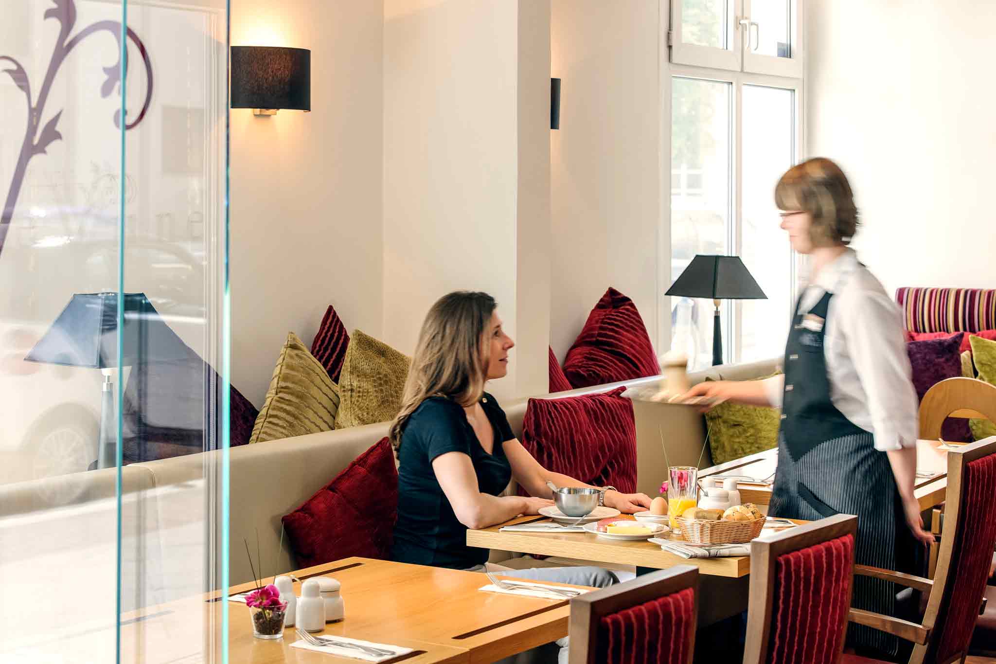 Hotel Mercure Berlin Zentrum (ex an der Urania) Lobby 2