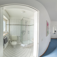 360 ° view double room standard shower