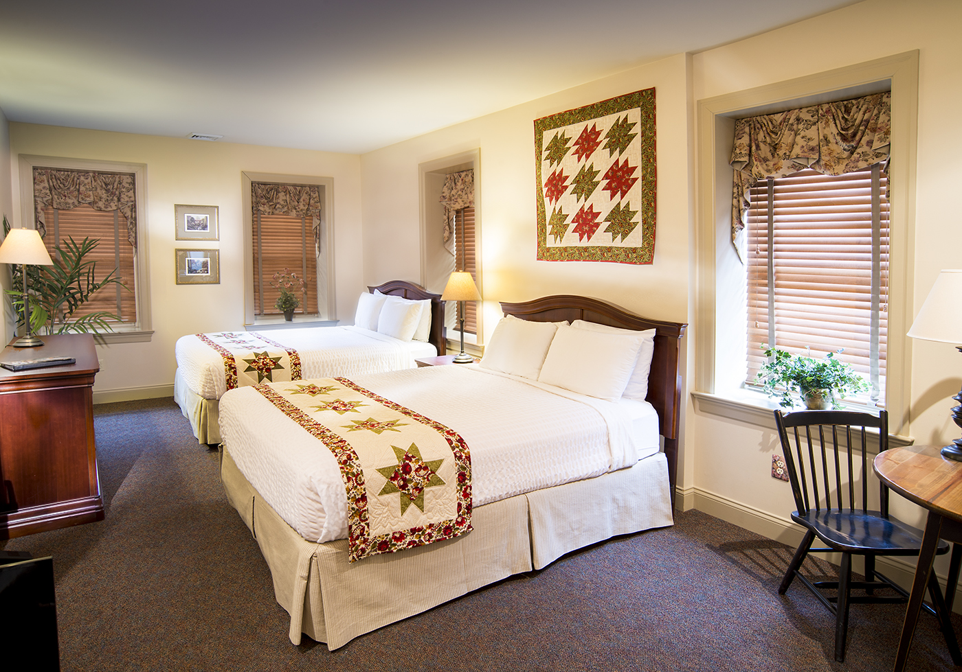 Gallery The Inn at Kitchen Kettle Village