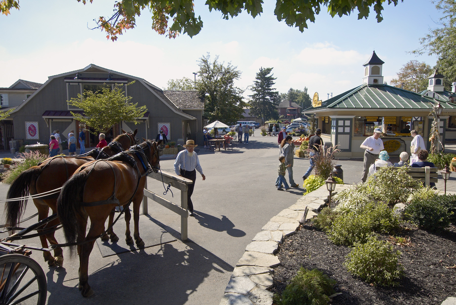 kitchen kettle village buggy rides