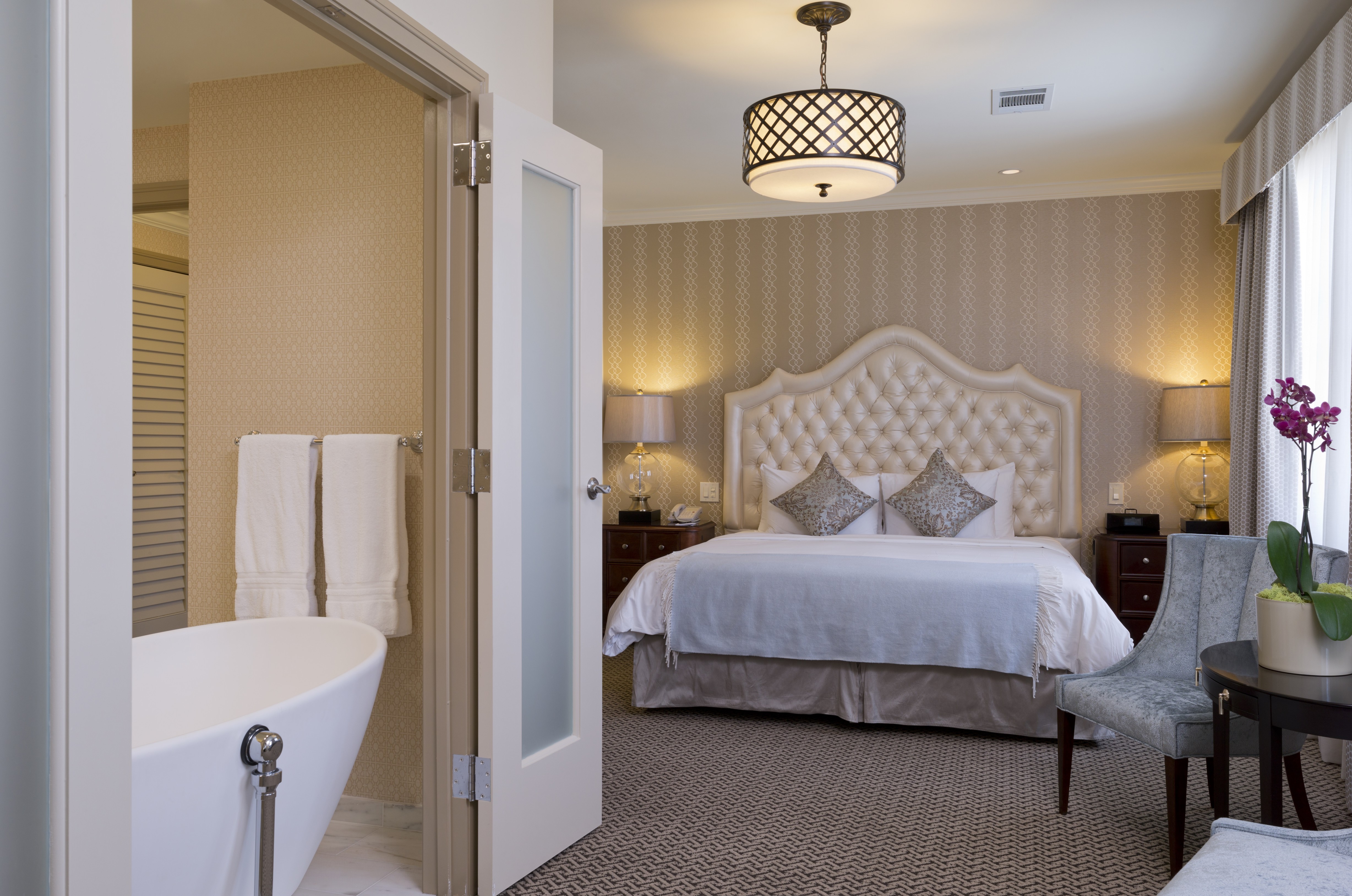 Downtown Austin Hotel Rooms InterContinental Stephen F. Austin