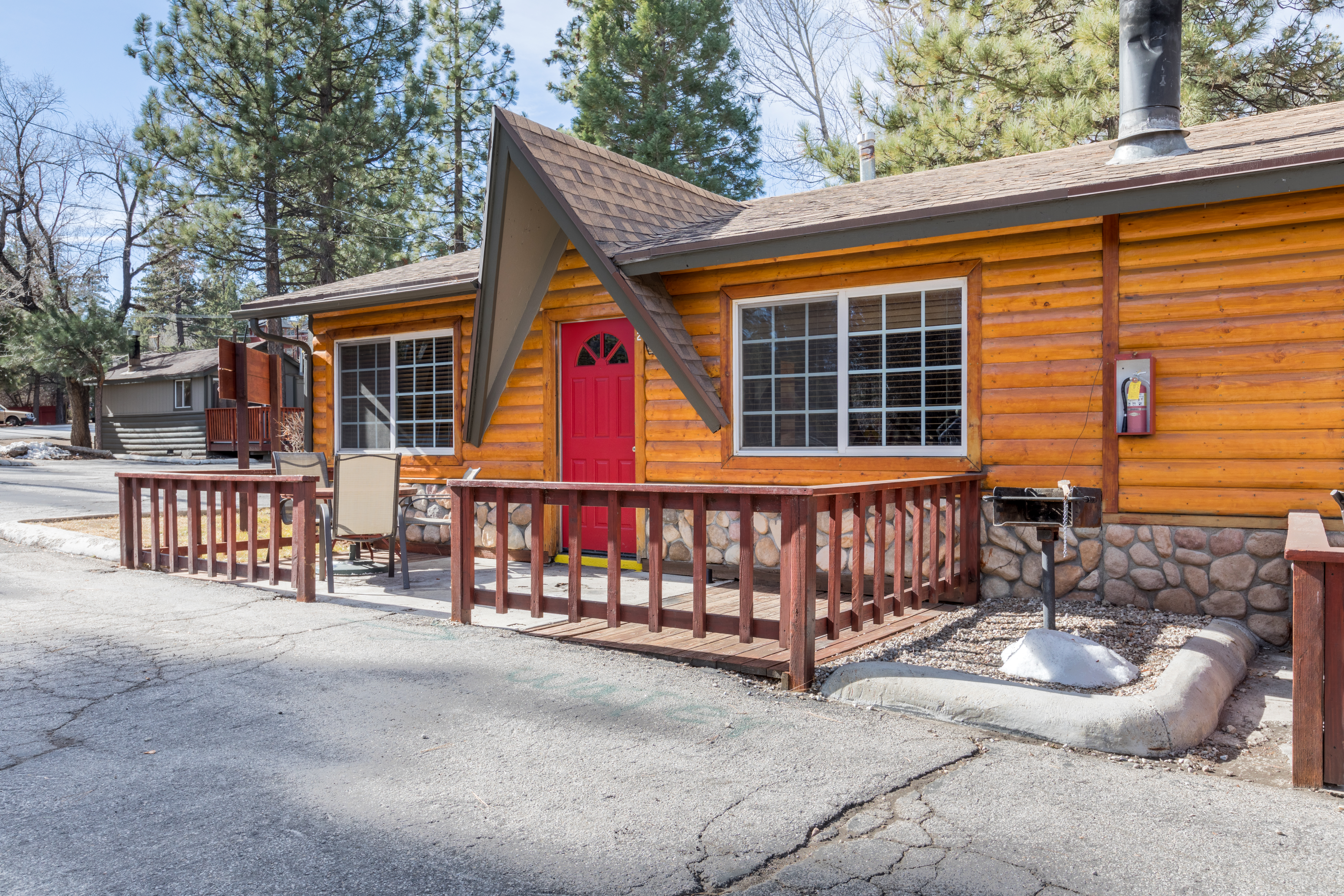 Place To Stay In Big Bear California Big Bear Frontier